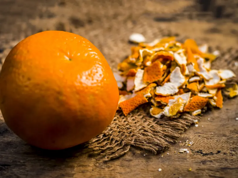 Dried orange peel